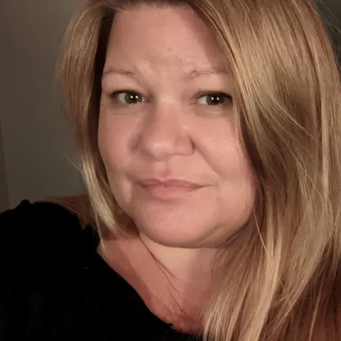 Beth Anderson, hair stylist at Davis White Salon in Gulf Shores