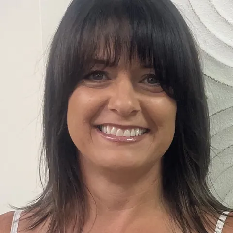 Jaime Ashe, hair stylist at Davis White Salon in Gulf Shores